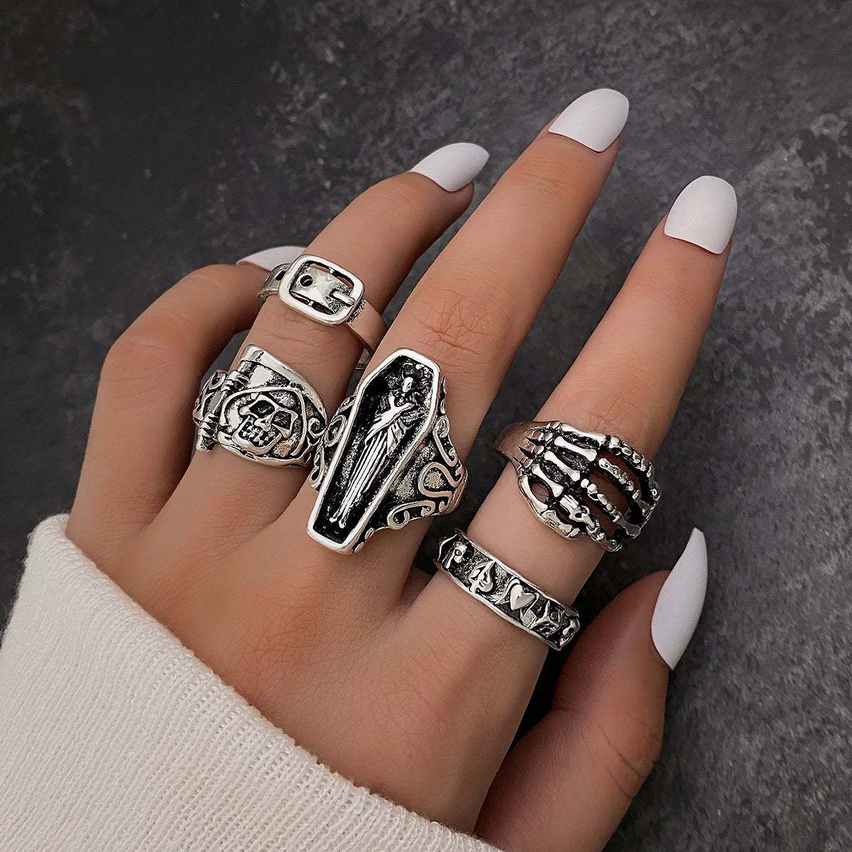 Retro Distressed Skull Palm Leaf Pieces Creative Belts