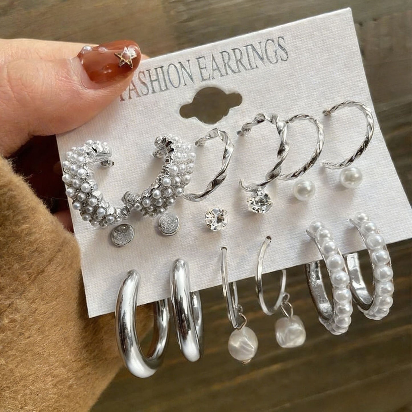 Women's Pearl Creative French Retro Gold Ear Rings