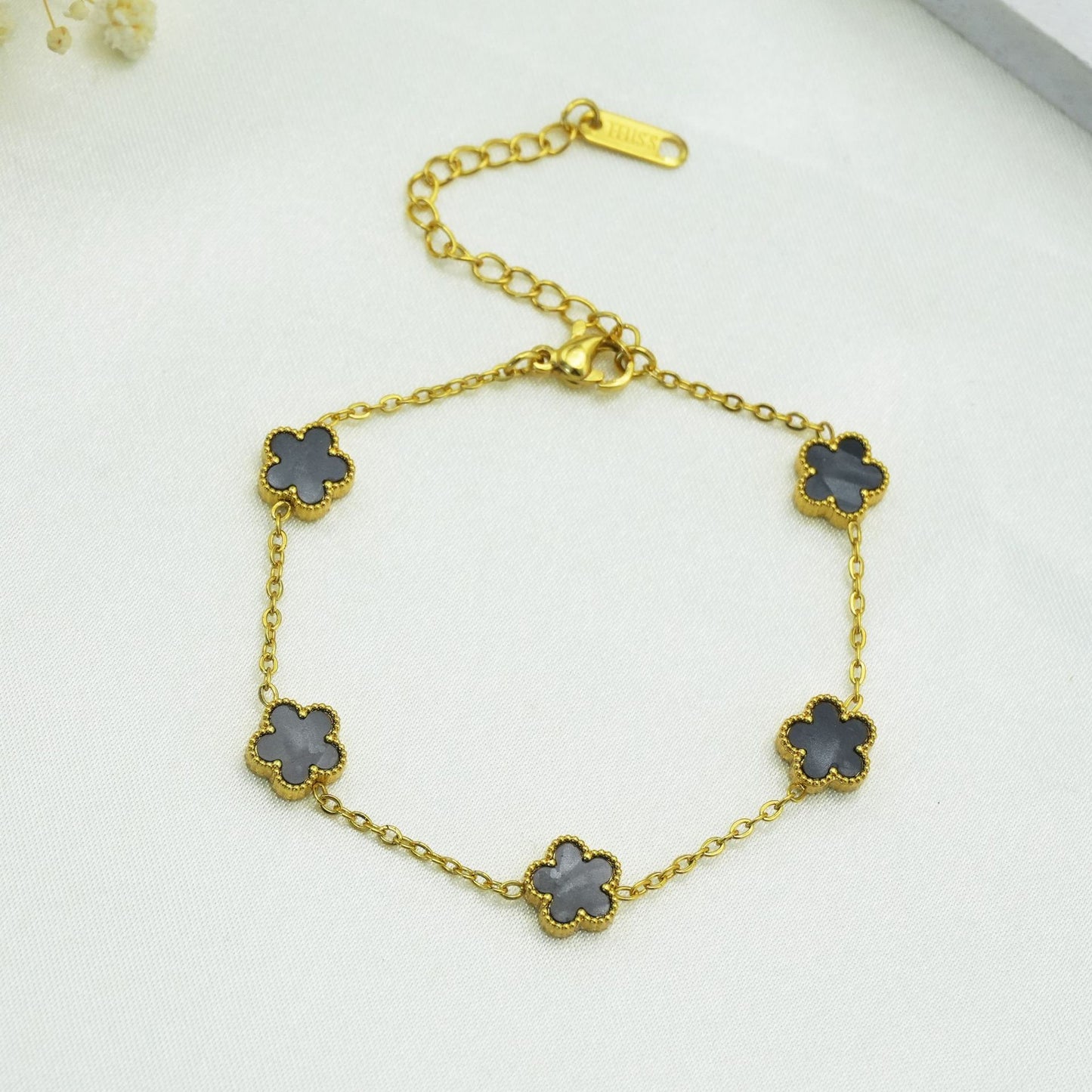 Steel Parthenocissus Grass Plum Blossom Colorful Fashionable Bracelets
