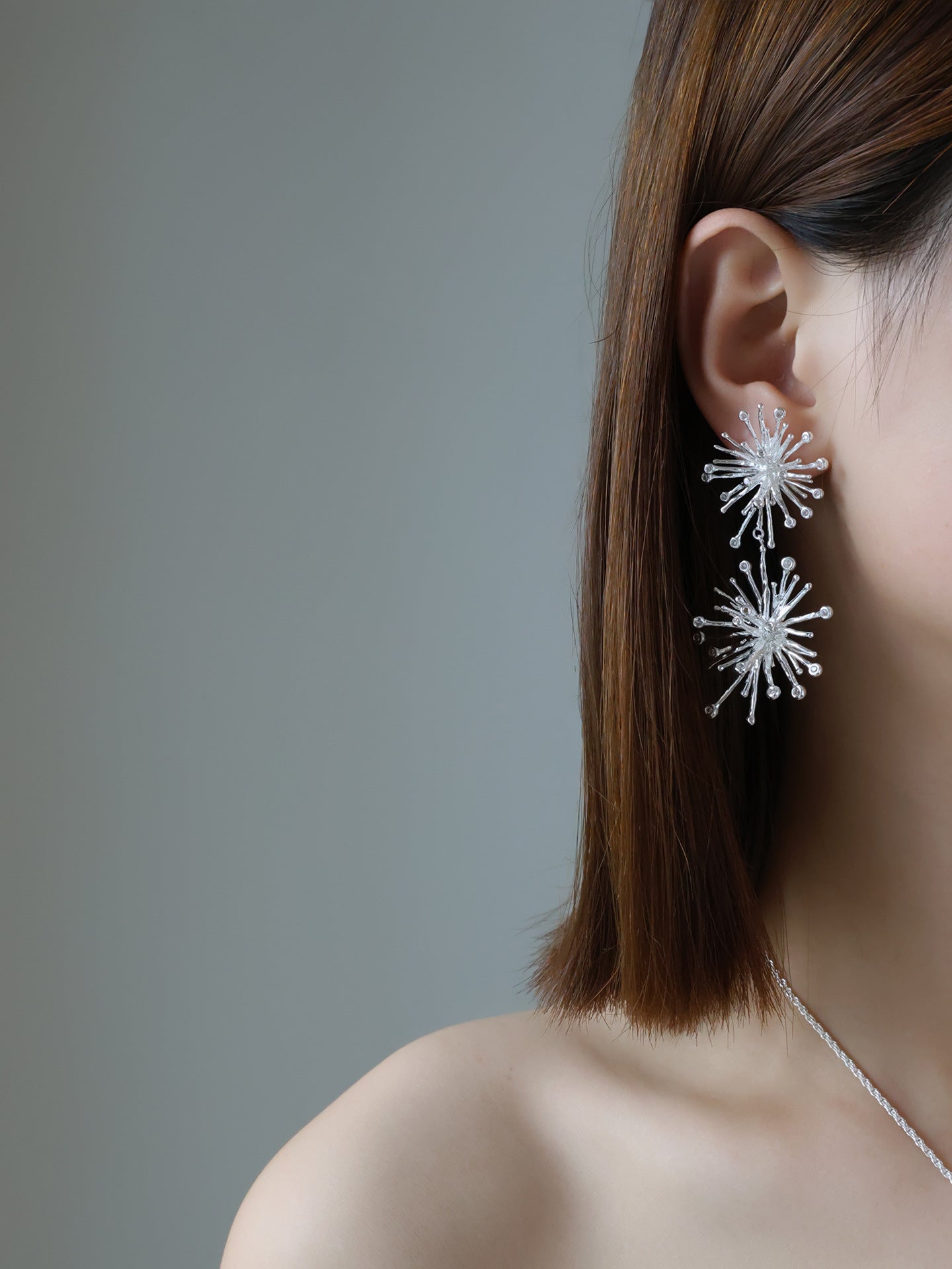 Bright Fireworks Zircon French Simplicity High-grade Cold Style Clavicle Chain Necklaces