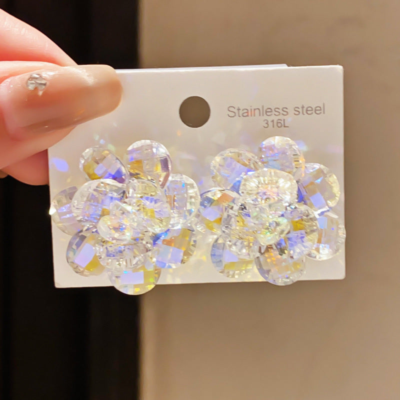 Women's Affordable Luxury Style Dopamine Crystal Flowers Refined Personalized Sweet Stud Earrings