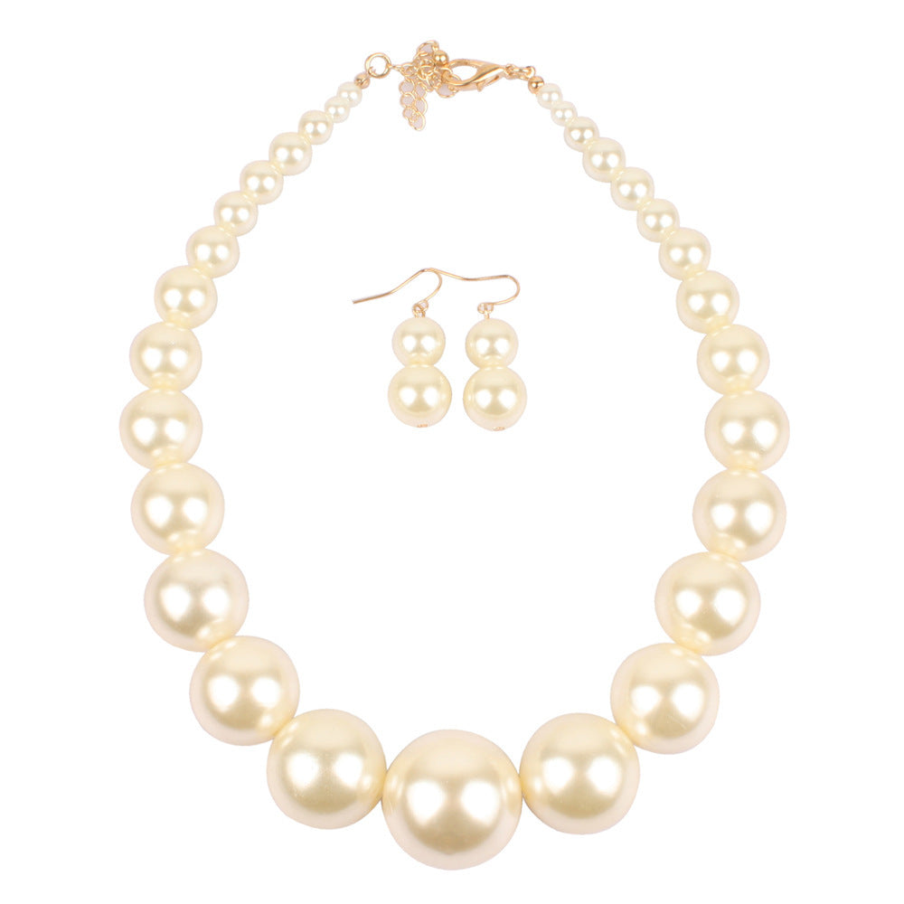 Bridal Exaggerated Simple Imitation Pearl Short Clavicle Necklace