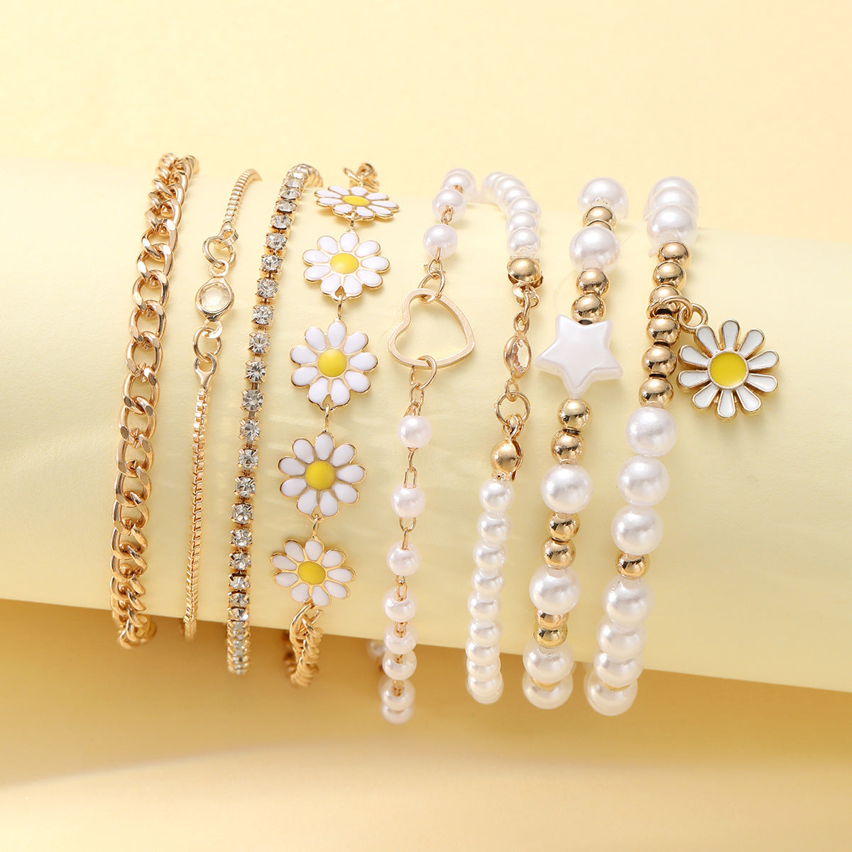 Geometric Daisy Flower Love Pearl Personality Trend Bracelets