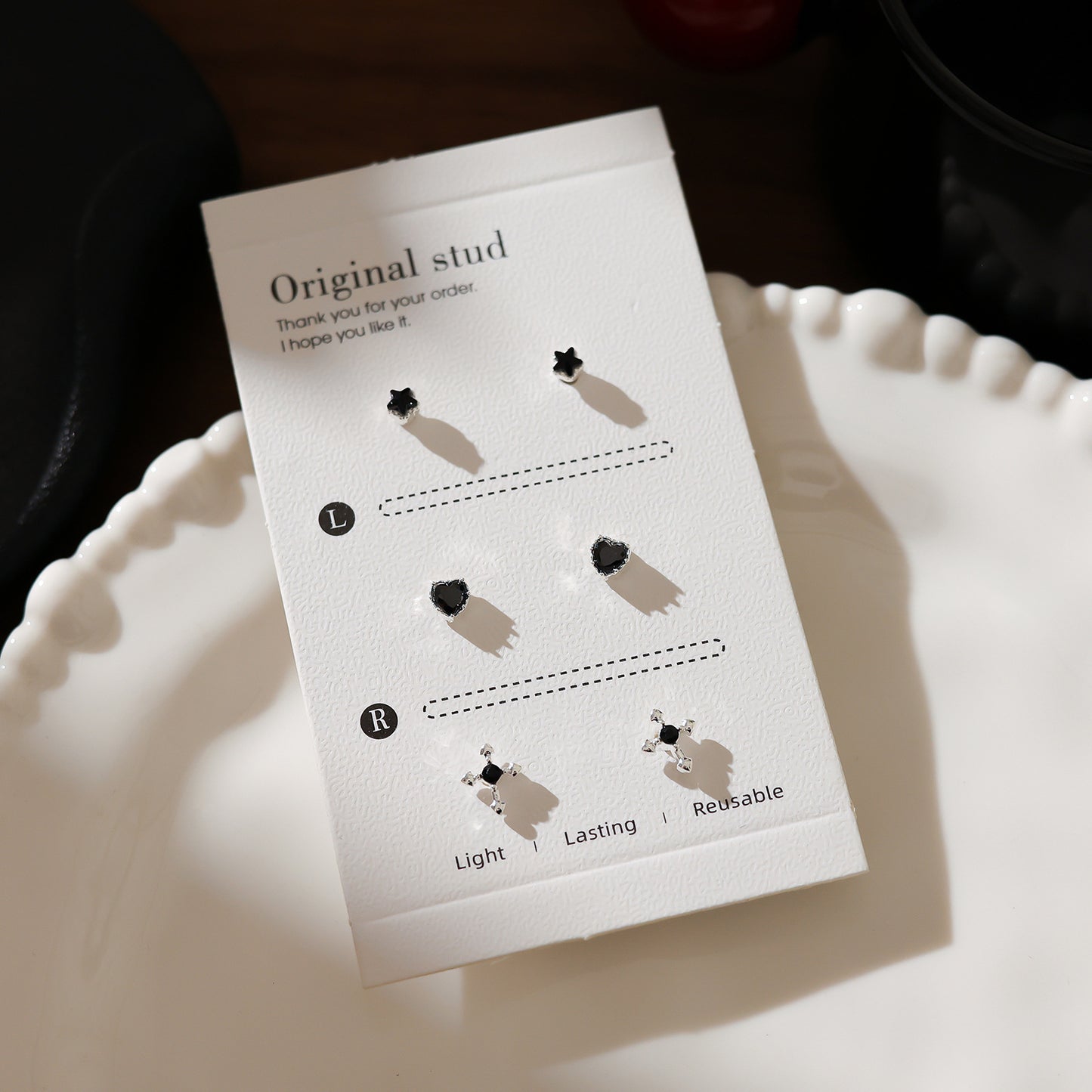 Elegant Black Series Earings Simple Personalized Stud Earrings