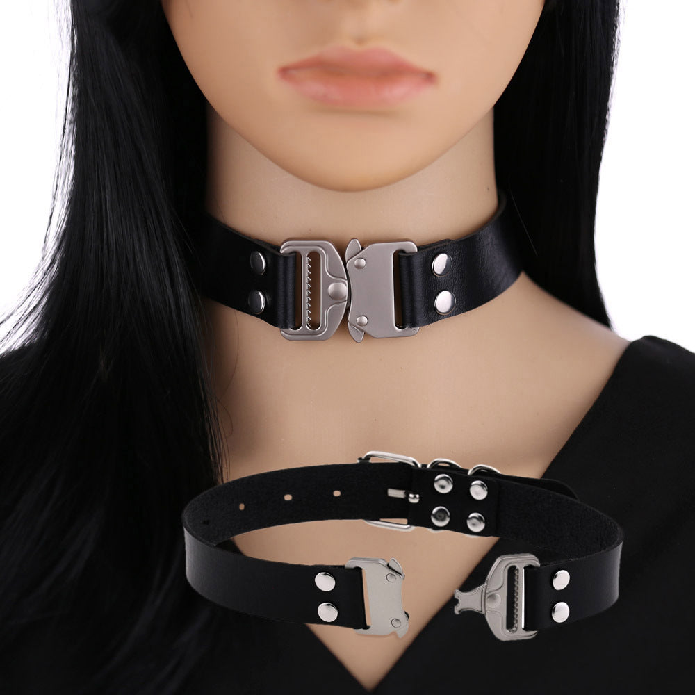 Simple Release Buckle Clavicle Creative Classic Pin Leather Collar