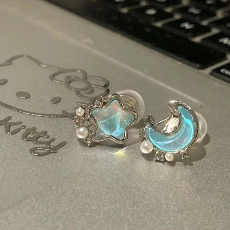 Style Fresh Blue Star Moon Ear Small Exquisite Versatile Pearl Stud Earrings