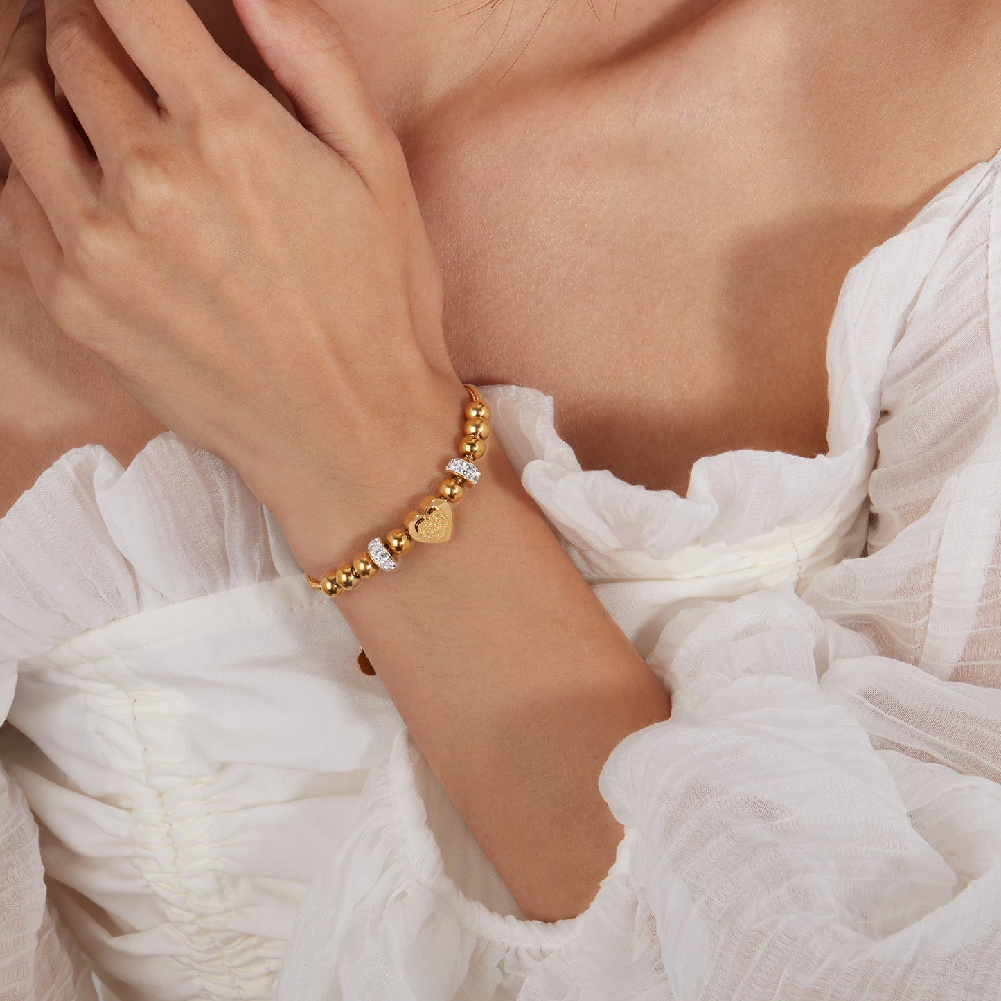 Women's High-grade Love Frosted Fashion Simple Stainless Bracelet