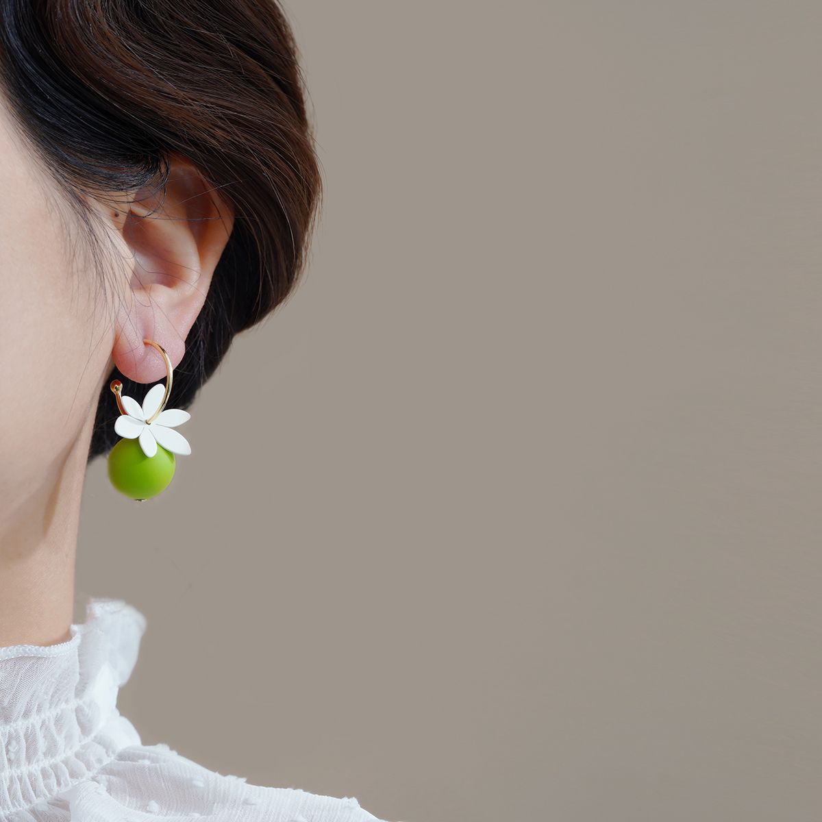 Unique Design Fruit Green Ball Eardrops Summer Little Fresh Earrings