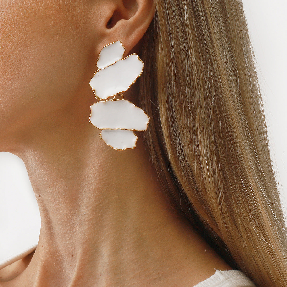 Geometric Irregular Exquisite Light Luxury Petal Flower Earrings