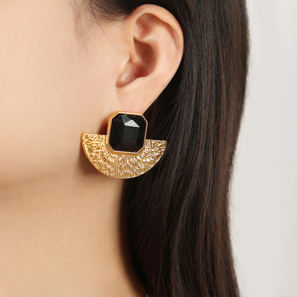 Niche Personality Pleated Texture Fan Shape Inlaid Acrylic Design Necklaces