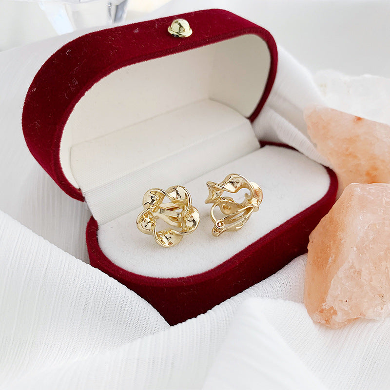 Cool Style Unique Design Sense Small Ear Clip Female Stud Earrings