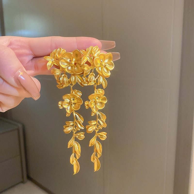 Women's Sier Needle Zircon Water Drops Tassel Fashionable Light Luxury High-grade Rings