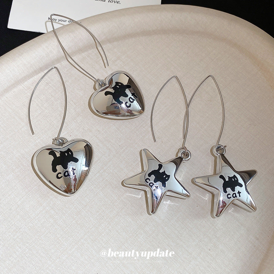 Heart-shaped Sweet Cool Printed Ear Hook High-grade Unique Beautiful Niche Earrings