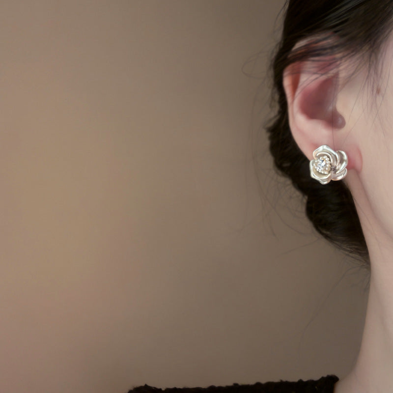 Women's Pearl Light Luxury High-grade Special Interest Fashion Stud Earrings