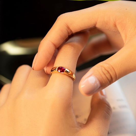 Women's & Men's Simple Ruby Emerald Fashion Ornament Personality Rings