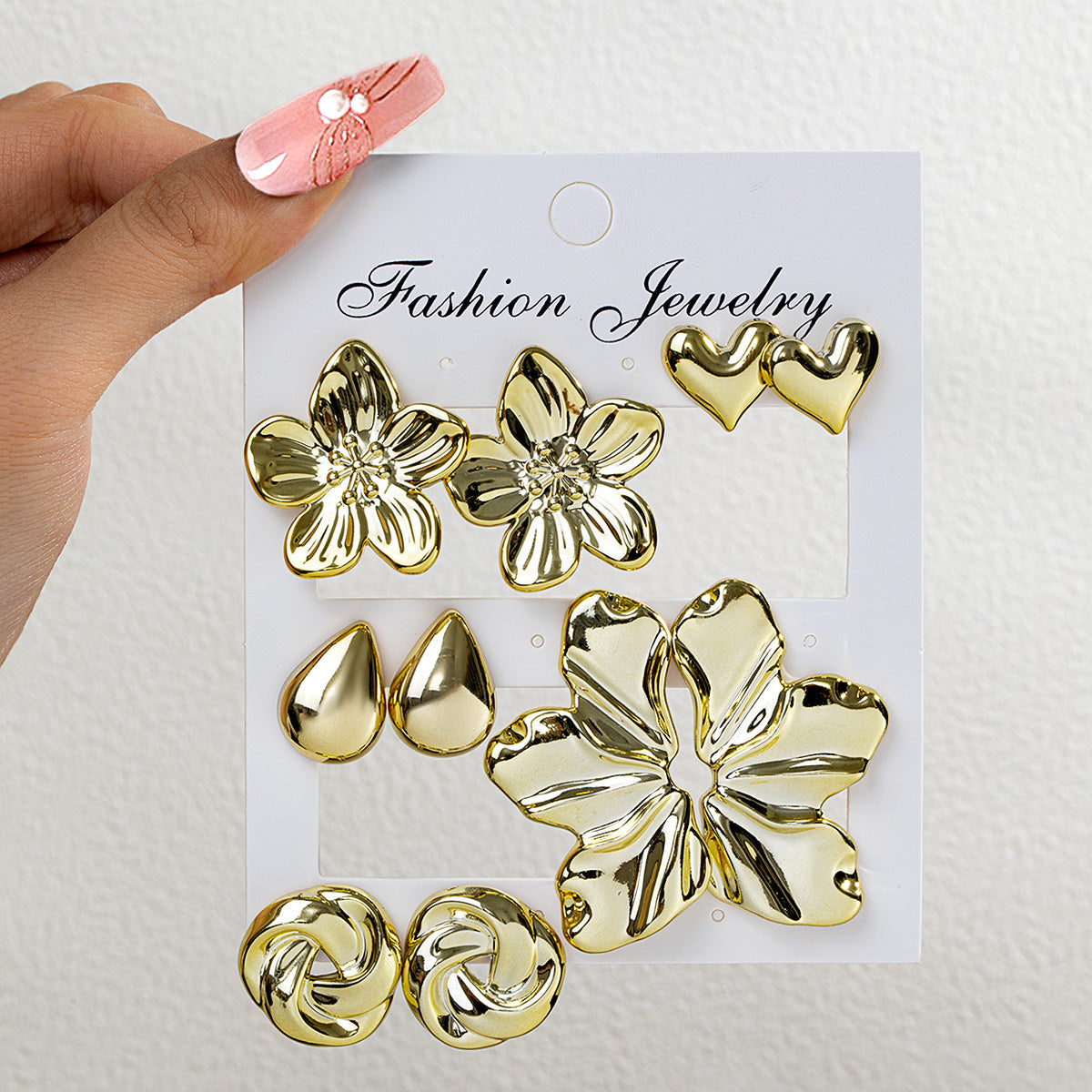 Women's Fashion High-grade Flower Starfish Heart Geometric Simple Match Stud Earrings