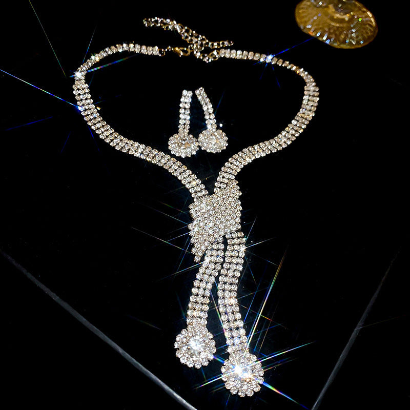Diamond Geometric Suite Light Luxury Clavicle Jewelry Set