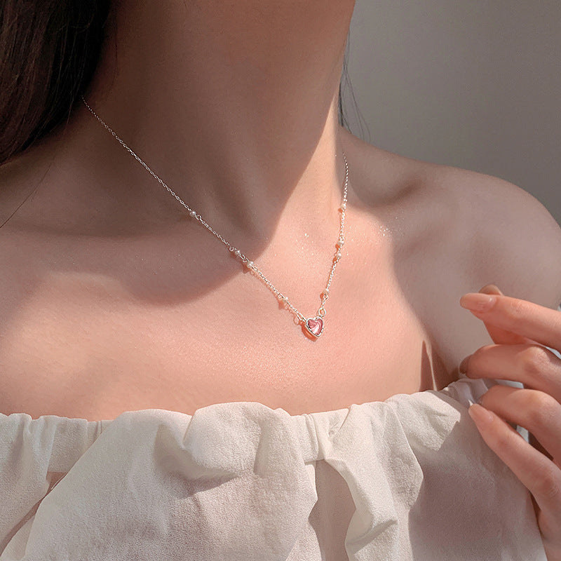 Love Pearl Female Light Luxury Minority Advanced Design Sense Sweet Necklaces