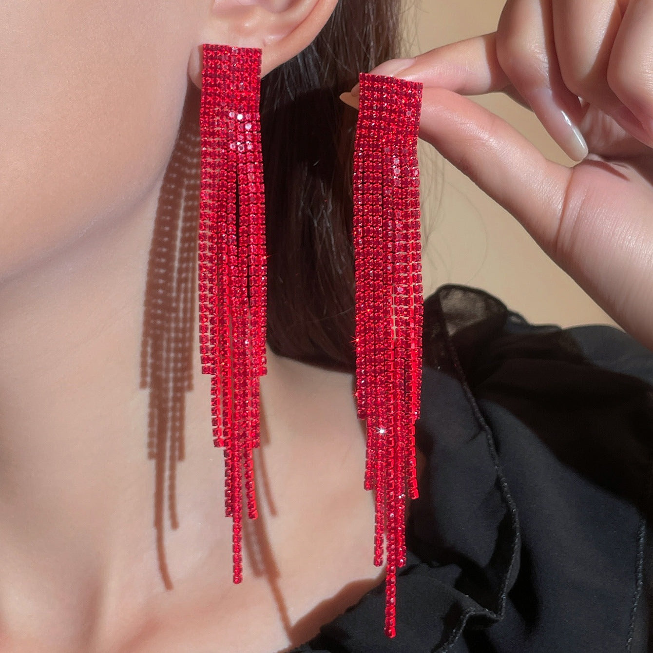 Women's Super Flash Rhinestone Long Fringe High-grade Earrings