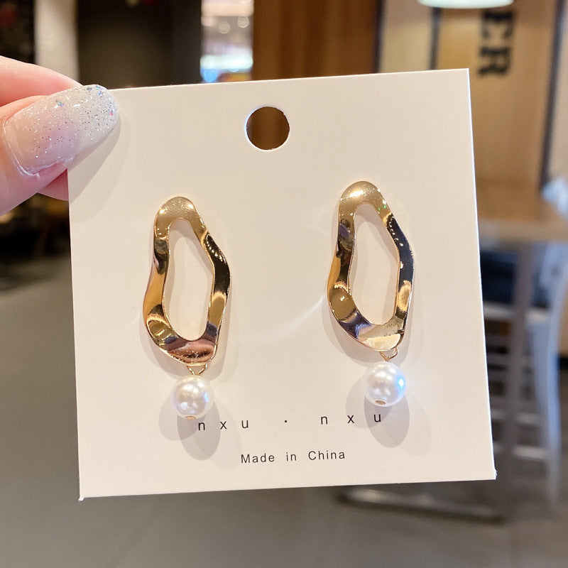 Women's Bone Niche Clips Light Luxury Elegant Stud Earrings