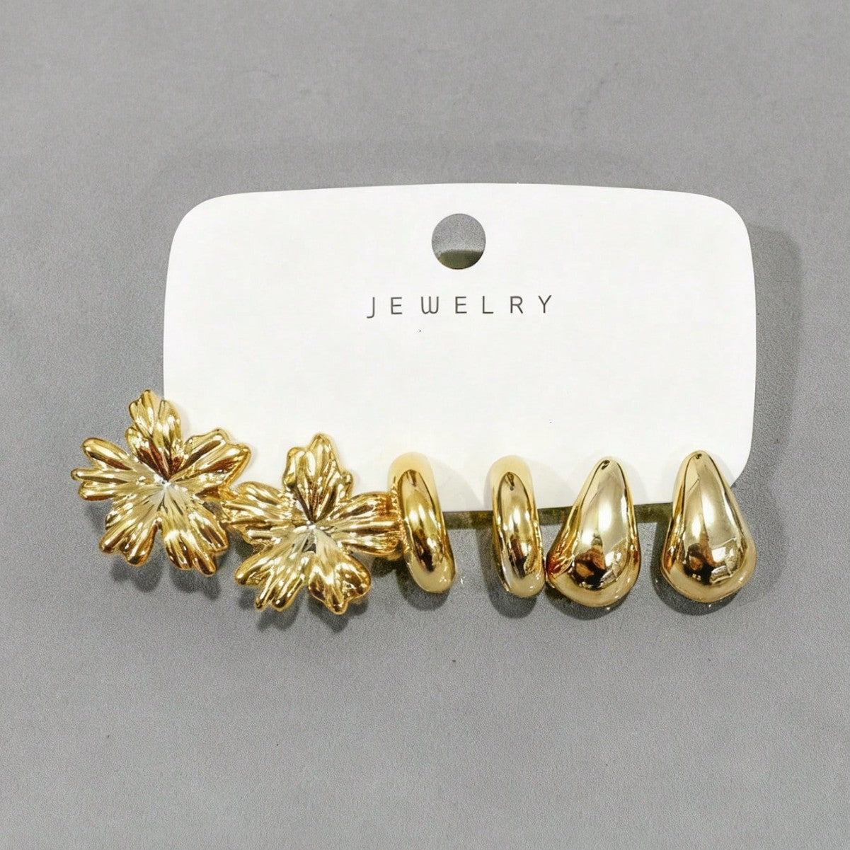 Women's High-grade Seaside Vacation Style Geometric Exaggerated Earrings