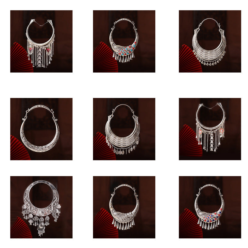 Ethnic Collared Flow Comb Sier Plated Bow Bell Collar