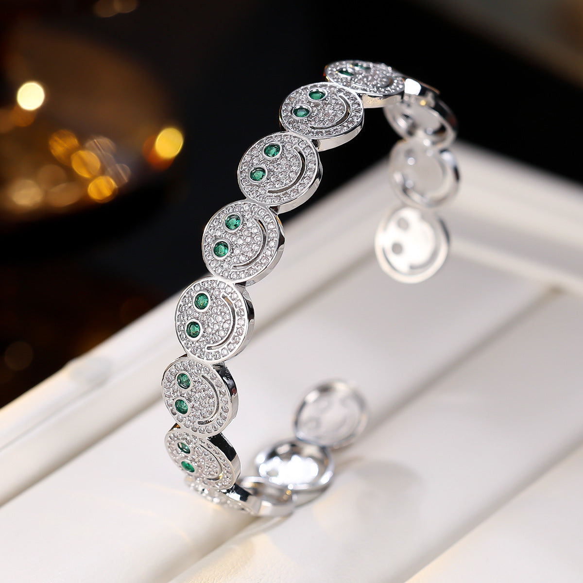 Simple Round Smiley Face Synthetic Zircon Bracelets