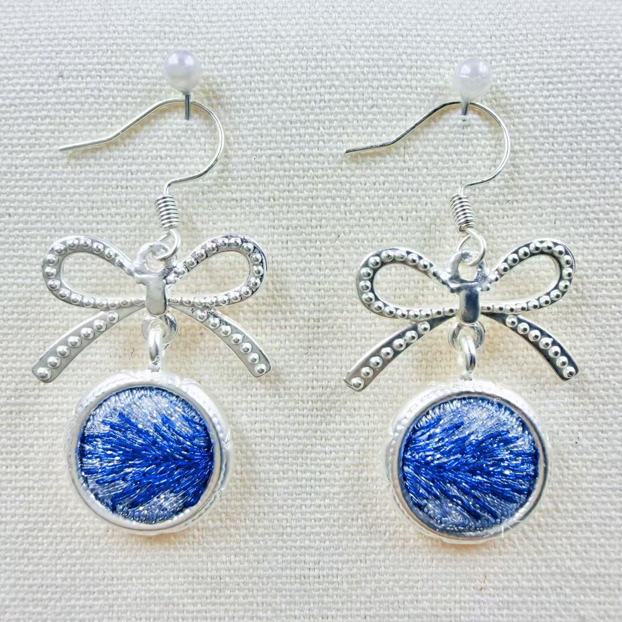 Sier Embroidered Handmade Blue Dyed Butterfly Rings