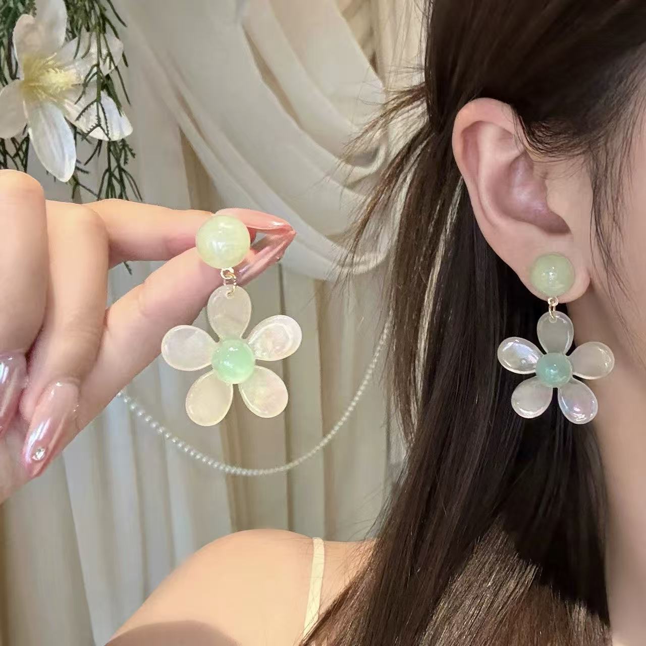Women's Super Fairy Dopamine Color Mesh Flower Tassel For Unique Beautiful Earrings