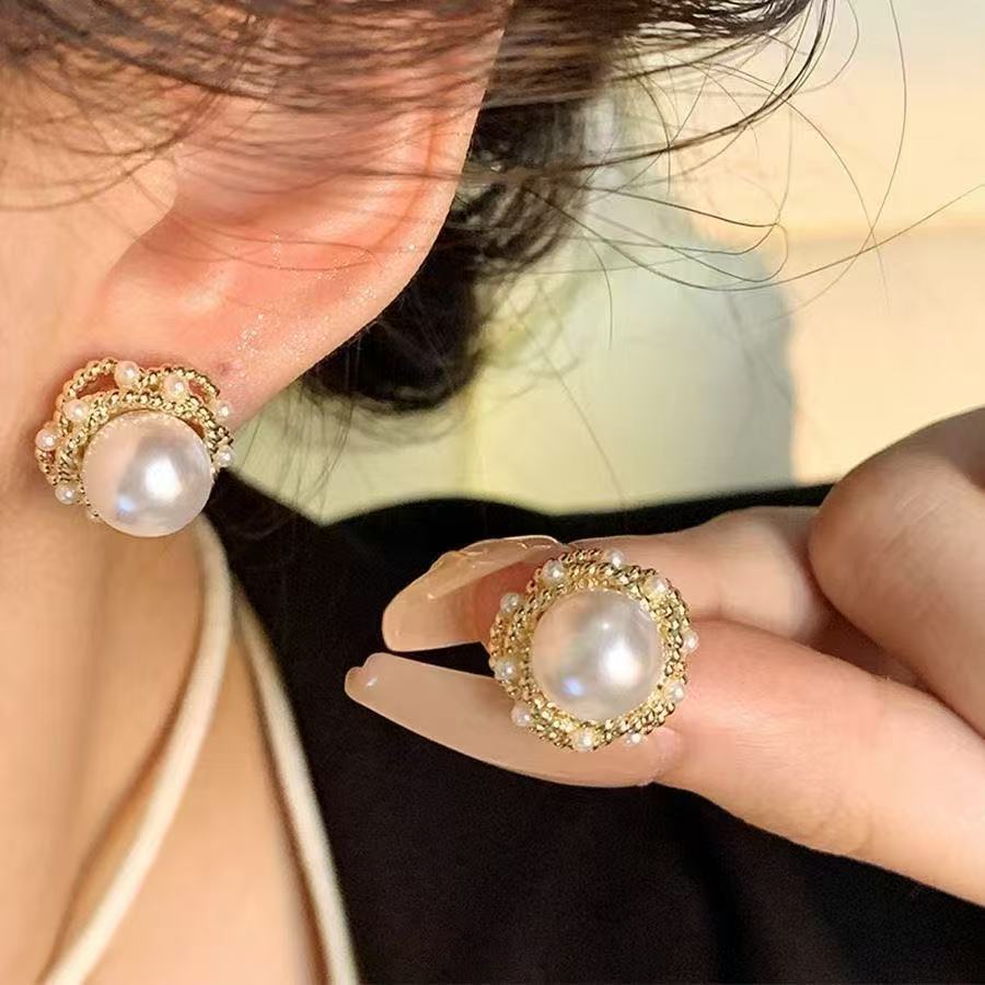 Fashion Elegance Pearl Flower French Style Light Luxury Rings
