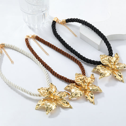 Durable Slouchy Trendy Elegant Flower Exaggerating Necklaces