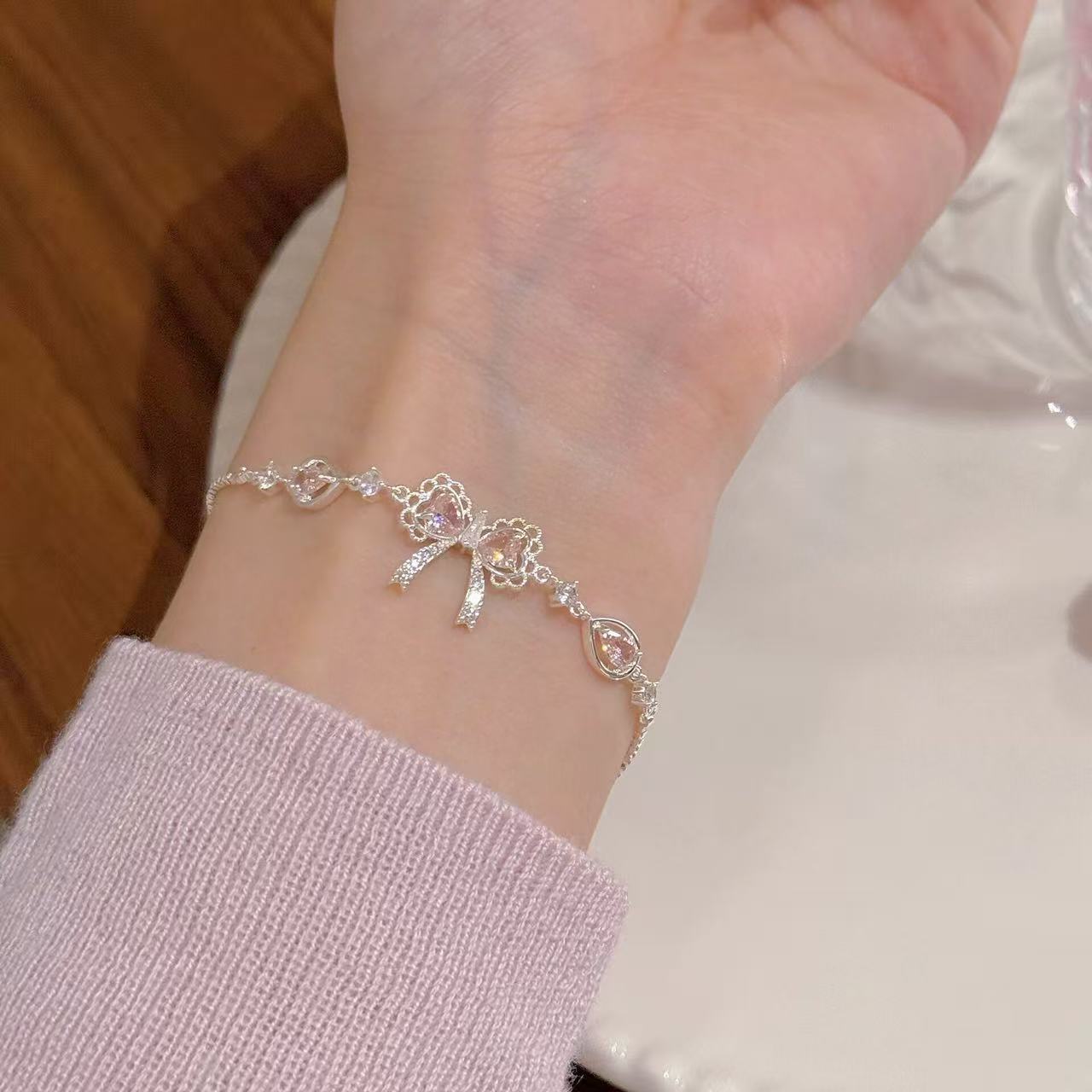 Women's Bow Lace Light Luxury High-grade Design Bracelet