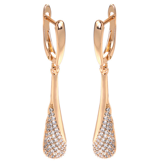 Women's Popular Zircon Fashionable Elegant Simple Design Crystal Stud Earrings