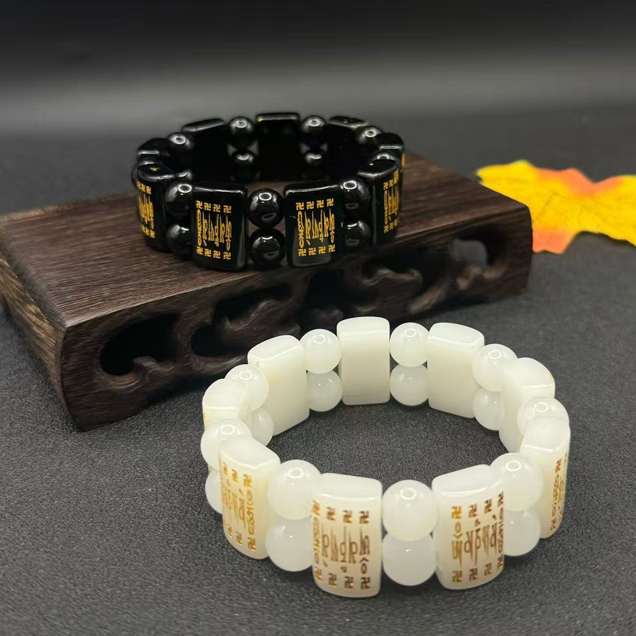 Men's Double Row Hand Card Gold-plated Pattern Square Plate Popular Live Bracelets
