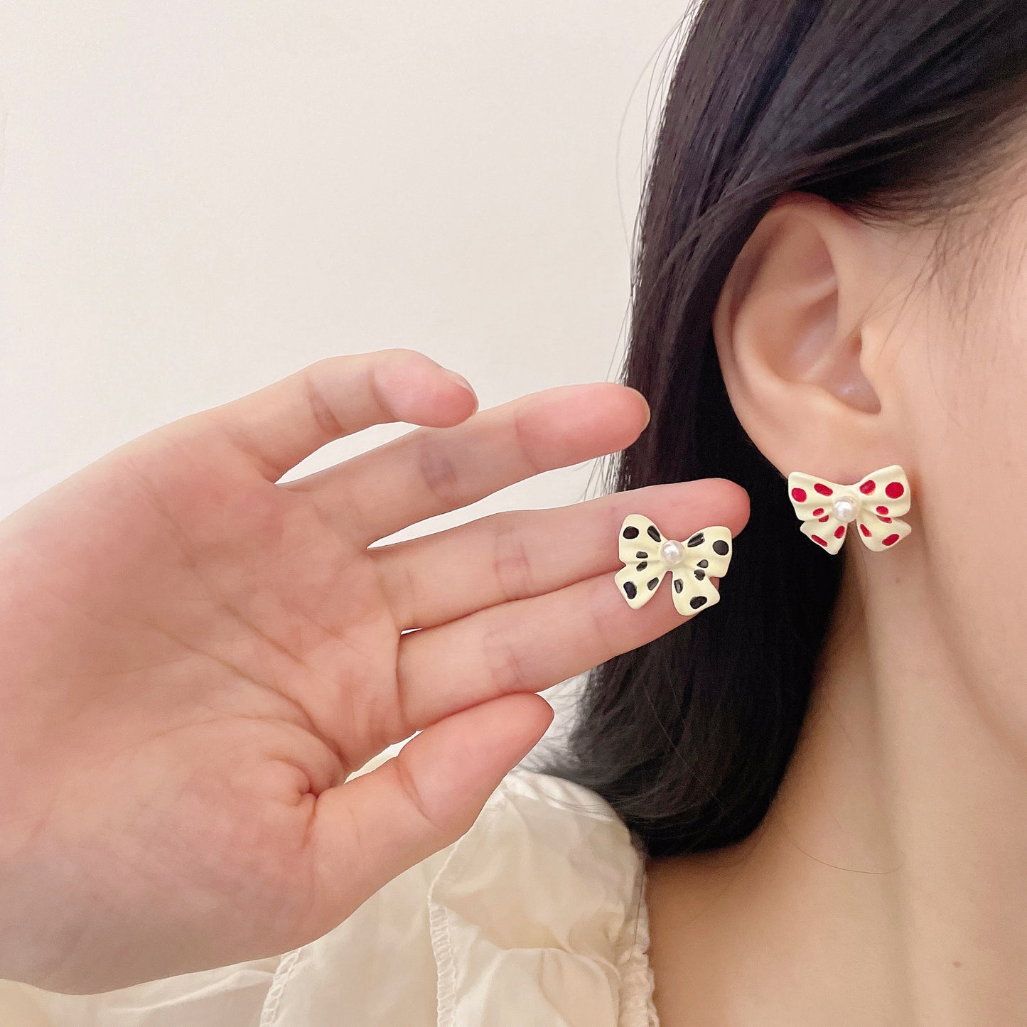 Gentle Temperament Polka Dot Bow Female Earrings
