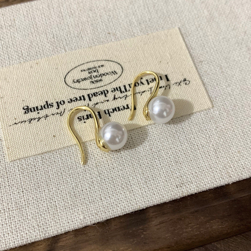 Luxury Simplicity Polo Pearl Fashion Generous Earrings