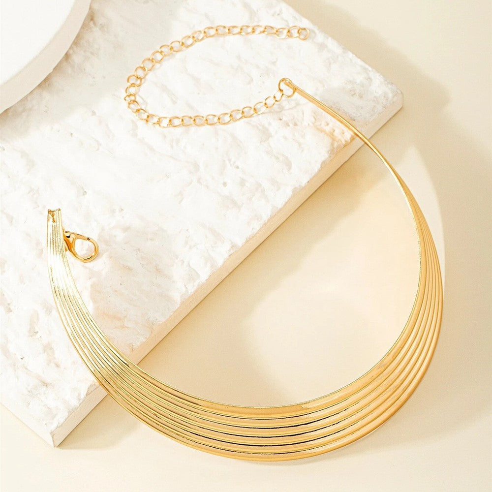New Classy Comfortable Exaggerated Metal Thread Necklaces