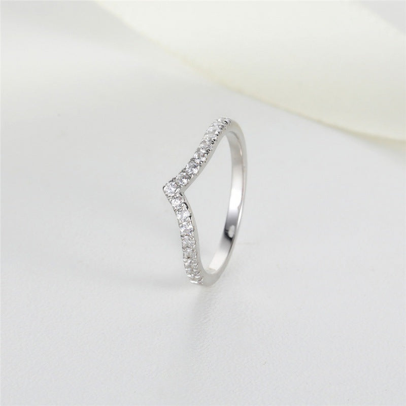 Moissanite V-shaped Row Diamond Stacked Female Rings