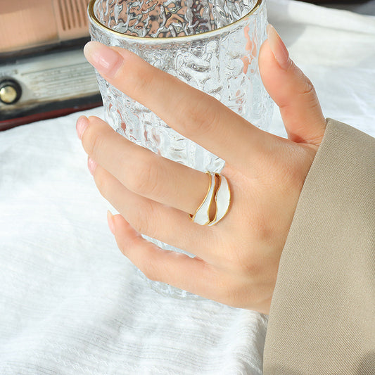 White Oil Dripping Irregular Open Niche Rings