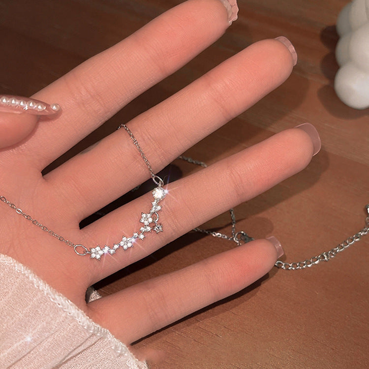 Women's Flash Zircon Small Flower For Light Luxury Minority Temperament Clavicle Necklaces