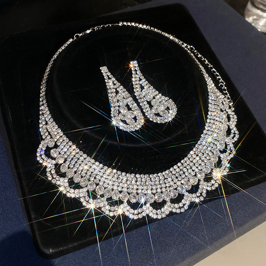 Women's Exquisite Clavicle Chain Light Luxury High-grade Earrings