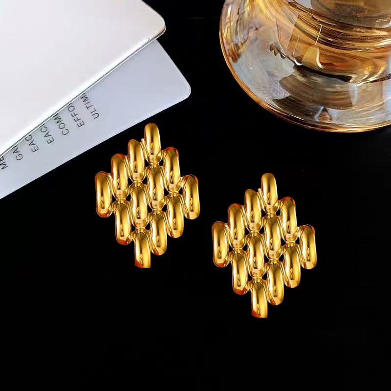 Women's Vintage Gold Stainless Steel Fashion Metal Earrings