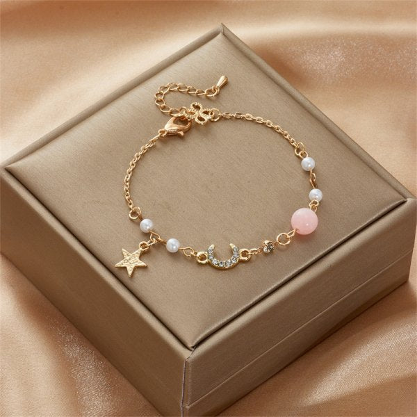 Women's Five Small Flower Five-pointed Star Pull Bracelet
