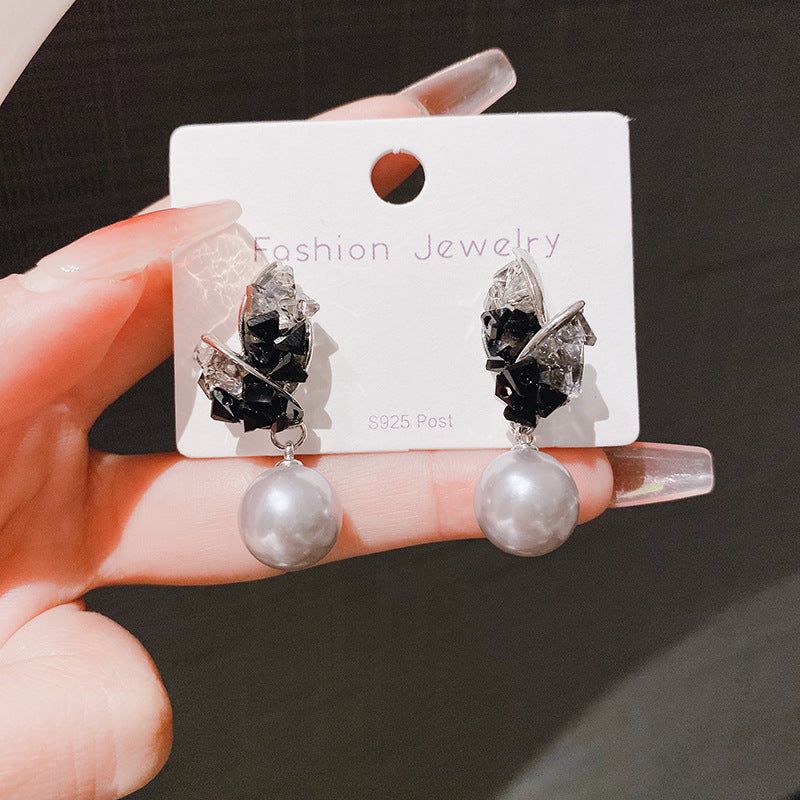 Women's Needle French Style Temperament Crystal Leaf Pearl Simple Ball Earrings