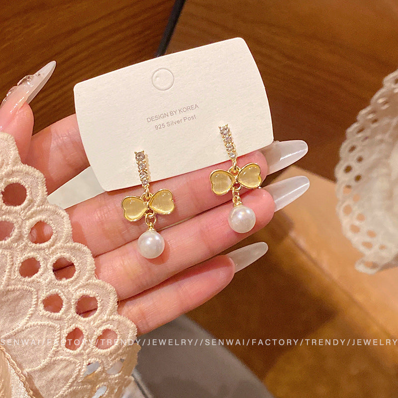 Women's Stone Ear Graceful Geometric Love High-grade Earrings
