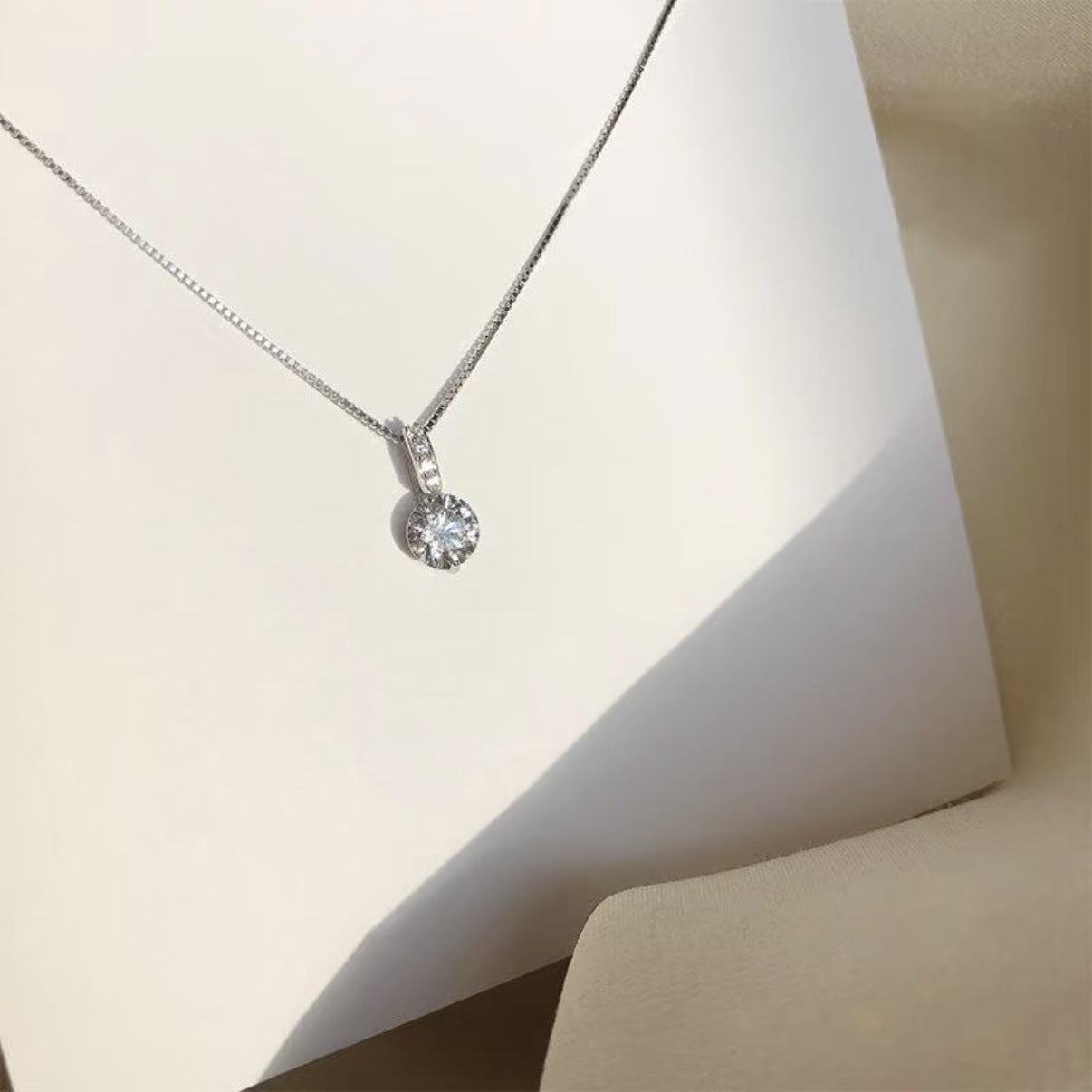 Sense Niche Clavicle Chain Female Indifference Jewelry Set
