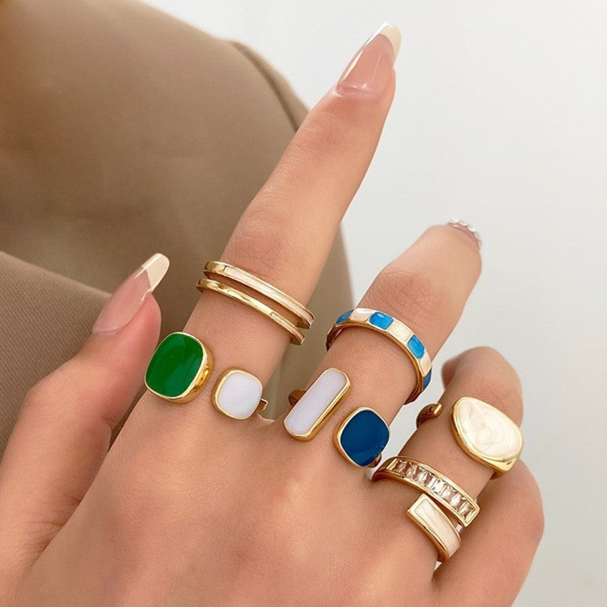 Emerald Female Cold Style Design High-grade Rings