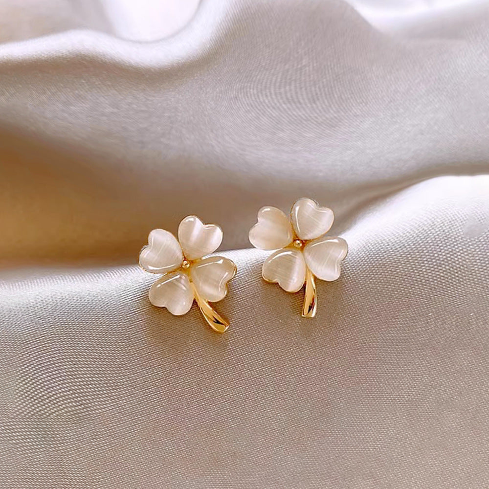 Inlaid Zircon Flower Elegant High-grade Pearl Earrings