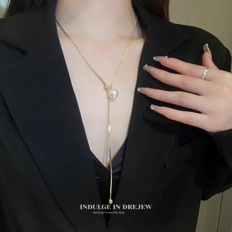 Women's Luxury Minority Design Sense Advanced Clavicle Necklaces