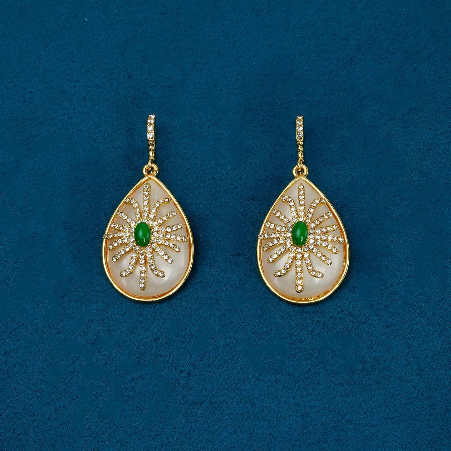 Fashion Temperament Ear Collection Artistic Retro Jewelry Set